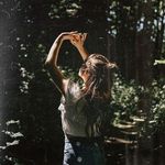 Elisa Blake - @elisa.rose.blake - Instagram