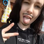 Lisa Büttner - @lisa.pk321 - Instagram