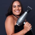 Elisa cabeleireira e designer de sobrancelhas - @elisacabelos__ - Instagram