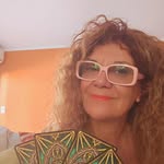 Elisa Celis 🔮 Terapeuta Holística - @tarot.elisa - Instagram