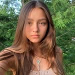 Elisa_chases - @elisachases - Instagram