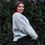 Elisa Cobb - @renmanxukin - Instagram