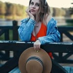 Elisa Everett - @yacaso2253 - Instagram
