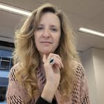 Elisa Everett-Spring - @springtravelshow - Instagram