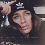 Elise Hess - @elise00lly7 - Instagram