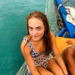 Elisa Johnson Urrutia - @elisa_johnson_u - Instagram