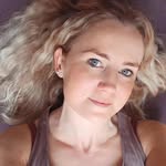 Elisa Corcoran (Looby) - @elisalovesyoga - Instagram