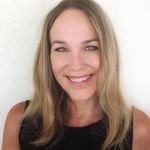 Elisa Christine Moore - @mooredeserthomes - Instagram