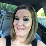 Elisa Moore - @elisa_moore82 - Instagram