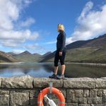 Elisabeth Rainey - @xujing5529074 - Instagram