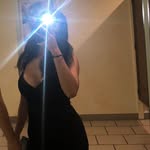 Elisa Reyes - @elisaa_r08 - Instagram