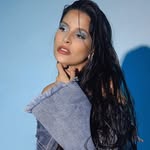 Elisa Santana - @_elisasantana - Instagram