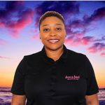Elisa Stanley - @sunandsoulmassage - Instagram