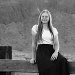 LISA - @elisawall99 - Instagram
