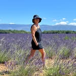 Elisa Williams - @yogimumma - Instagram
