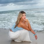 Elisa Williams - @elisa_lyrick - Instagram