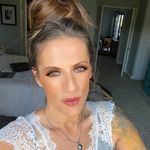 Elisabeth Armstrong - @star_e_strong4 - Instagram