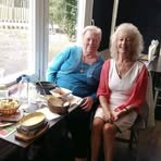 Elisabeth Bell - Facebook