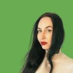 Elisabeth Warner - @elisabethblake - Instagram