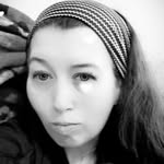 Elisabeth Fuller - @crazylizzy85 - Instagram