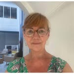 Elisabeth Lievin Guy Hoquet - @lisaniveil - Instagram