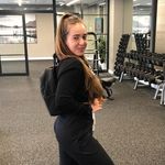 Elisabeth Moore - @adorelisamoore - Instagram