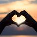 Elizabeth Pol - Facebook