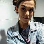 Elise Burton - @elise.burton3 - Instagram