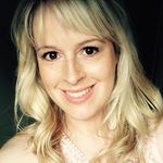 Elise Cameron - @eliselilyrose - Instagram