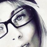Elise Hebert - @elise.hebert.397 - Instagram