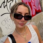 Elise - @elise.hope.e - Instagram