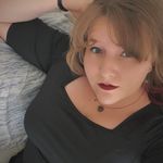 Elise Jimenez - @ellis_is_present - Instagram