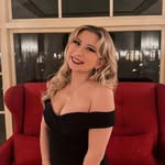 Elise Navarro - @miss_eliseryan - Instagram