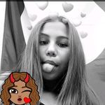 Elise Pearson - @elisesdumbassproblems - Instagram