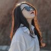 Elise Pham 🦀 - @elise.famm - TikTok