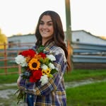 999 - @elise_robinson16 - Instagram