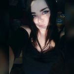 Elise Stone - @elisestone79 - Instagram