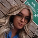 Elise Stone - Facebook