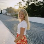 Elise Waters - @elise.waters - Instagram
