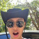 Elisha Daniel Jornadal - @dizdoesbiz - Instagram