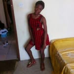 pinkey - @elishalivs - Instagram