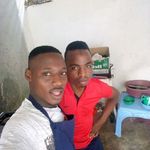 Elisha Simon - @elisha.simon.50364 - Instagram