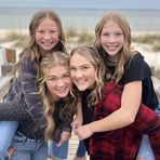 Elissa Brooks - Facebook
