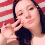 Elissa Priest - @priestelissa - Instagram