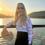 Melissa Roach - @melissaroach74 - Instagram