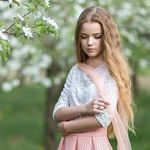 Elissa - @elissa.rob.erts - Instagram