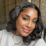 Elissa Tate - @senoravoilajames - Instagram