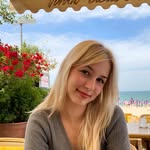 @elissabett_washington - Instagram