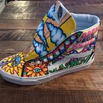 Elissa West - @artisticvibrations_bylady - Instagram