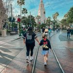 Elizabeth Hart - @mrselizhart - Instagram